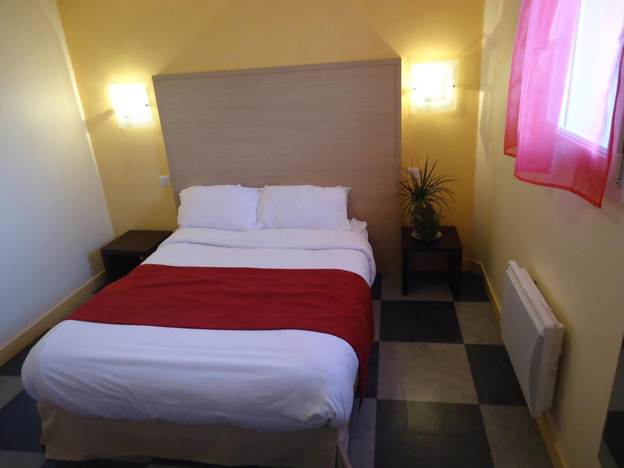 Hotel Estuaire Saint-Brévin-les-Pins Kültér fotó